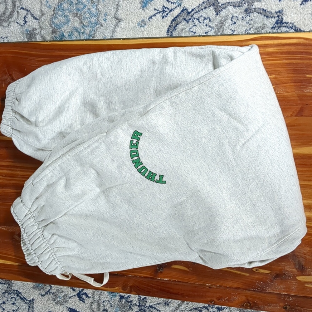 ATEEZ official sweatpants